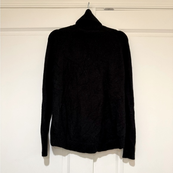 J. CREW  Black Turtleneck Sweater in  Supersoft Yarn AF023 sz S - Picture 4 of 7